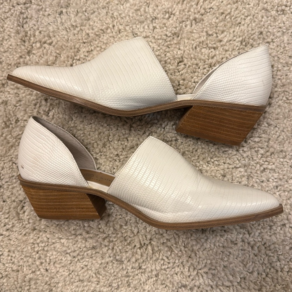 Chinese laundry slip on. White. Worn best few times. A few scuffs. Like new.